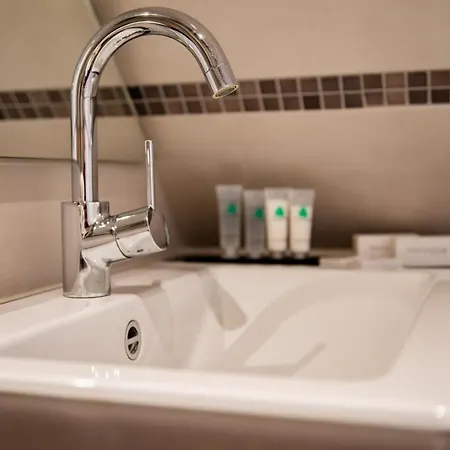 Zum Grünen Baum 3* Kelsterbach