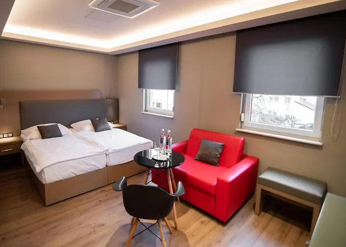 Zum Gruenen Baum Frankfurt Airport