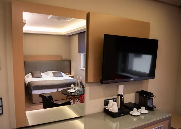 Zum Gruenen Baum Frankfurt Airport 3* Kelsterbach