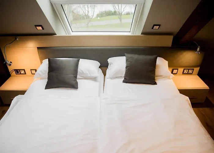 Casa de hóspedes Zum Gruenen Baum Frankfurt Airport 3*