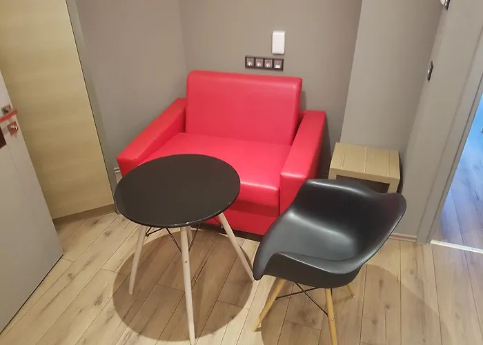 Zum Gruenen Baum Frankfurt Airport Casa de hóspedes